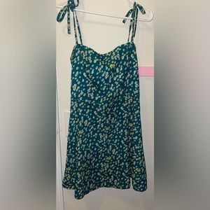 Cute summer sundress!